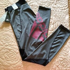 SALE🔥NWT Adidas Stay Cool, Stay Dry Leggings size L